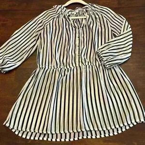 Women’s medium size blouse from love fire